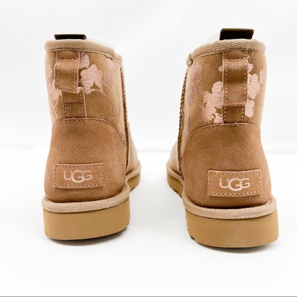 UGG CLASSIC MINI FLORAL FOIL BOOTS- Color AMPHORA - Picture 8 of 12